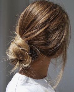 Hair In A Bun, Hair Stylist Life, Long Hairstyles, Dream Hair, Bun Hairstyles