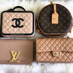 Baddie Bags, Expensive Aesthetic, Jewerly Bag, Replica Designer Handbags, Chanel Purse, Dior Handbags