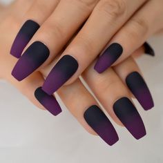 Black and purple ombre effect on long coffin nails Hombre Nails Black And Purple, Dark Purple And Black Ombre Nails, Matte Purple Nails Short, Short Black Coffin Nail Ideas, Matt Purple Nails, Dark Purple Matte Nails, Dark Purple Nails Designs, Purple Nails Matte, Goth Nails Square