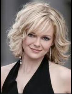 Permed Bob Hairstyles Before And After, Meg Ryan Haircuts Choppy Bobs, 70 Fabulous Choppy Bob Hairstyles, How To Curl Choppy Bob Waves, Meg Ryan Short Hair Choppy Layers, Medium Shaggy Hairstyles, Messy Hair Updo, Short Hair Waves, Layered Haircuts For Medium Hair