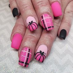 Easy Fall Nail Art Tutorials, Pink And Orange Fall Nails, Pink Pumpkin Nail Art, Pink Pumpkins Nails, Pink Pumpkin Nails Fall, Hot Pink Fall Nails, Kids Fall Nails Ideas, Purple Pumpkin Nails, Halloween Nail Designs Pink