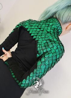 Dragon Scale Bolero Pattern PDF | Etsy Bolero Pattern, Výtvarné Reference, Dragon Costume, Idee Cosplay, Kleidung Diy, Cosplay Diy, Dragon Scale, Fantasy Clothing, Fantasy Fashion