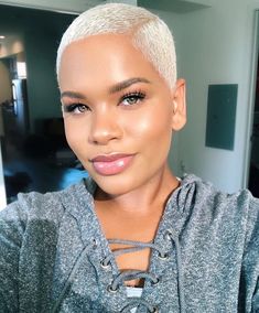 Alissa Ashley, Bald Haircut, Short Bleached Hair, Short Platinum Blonde Hair, Hair Black Women, Bald Hair