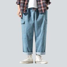 Casual Cotton Cargo Jeans With Patch Pockets, Baggy Medium Wash Cargo Pants, Casual Baggy Medium Wash Pants, Casual Cotton Cargo Jeans With Multiple Pockets, Casual Baggy Dark Wash Pants, Casual Baggy Denim Bottoms, Casual Dark Wash Baggy Pants, Casual Cargo Jeans With Patch Pockets And Straight Leg, Casual Denim Blue Jeans With Patch Pockets