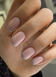 Glitter Tip Gel Nails, French Nails Glitter Tip, Short Glitter Tip Nails, Glitter French Tip Pedicure, French Glitter Tips, French Nails With Glitter, French Glitter Nails, Most Popular Nail Designs, French Style Nails