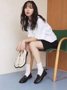 Editor's NotesMOL:pin's shoes can be matched well with girlish and casual stylings.- Bold round shaped toe- Soft and smooth Italian cowskin- Sophisticated stitch at side detail- Comfortable to wear with light-weighted EVA wedge heelMeasurements(in.)KR size- Size: KR 225MM (US 5.5) - KR 255MM (US 8.5)- Heel height: 0.79 in.Composition & Care- Upper: Italian cowskin, Lining: Pigskin, Sole: Rubber sole- Avoid direct heat and moisture- The leather may have fine scratches and wrinkles- Keep in a Classic Round Toe Slip-ons For Spring, Classic Flat Leather Shoes With Contrasting Heel, Classic Leather Shoes With Contrasting Heel Counter, Classic Leather Shoes With Contrasting Flat Heel, Casual Business Flats, Chic Loafers With Contrasting Heel Counter, White Leather Footbed Flats With Round Toe, Casual Low-top Platform Loafers, Slip-on Loafers With Round Toe For Spring