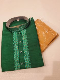 This listing is 1 full set of Kurta Pajama in specified color for Men.  Men's Kurta Pyjama with weaving work.  The sizes are available. Please measure your chest around and Order sizes accordingly. Kurta comes with pyjama This is size 44, fits someone with chest measurements 44inch. RAMADAN, EID, VALENTINE, PONGAL, SANKRANTI, WEDDING, HALDI, MEHENDI, UGADI, LOHRI, RAKSHABANDHAN, AKSHAYTRITHYA, NAVRATRI, CHETTICHAND, ONAM Please measure your chest around and order sizes accordingly Green Kurta For Traditional Ceremonies, Green Sets With Embroidered Border For Navratri, Transitional Green Cotton Churidar, Traditional Green Kurta For Festivals, Ceremonial Cotton Kurta For Navratri, Cotton Kurta For Navratri Ceremonial Wear, Transitional Green Cotton Sherwani, Transitional Green Cotton Sets, Green Sherwani With Traditional Patterns For Festivals