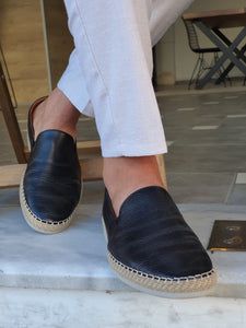 Mens Dress Shoes Guide, Espadrilles Men, Flats Shoes Comfortable, Men Dress Shoes, Black Flats Shoes, Black Espadrilles, Men Loafers, Black Loafers, Rubber Shoes