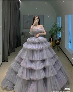 Mode Zendaya, Baju Kahwin, Feminine Clothes, Princess Outfit, Robes D'occasion, Ethereal Dress, Pretty Quinceanera Dresses, Sparkle Wedding Dress, Gowns Dresses Elegant