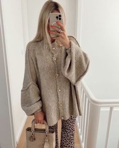 Trendy Fall Outfits, Trendy Fall, Oversized Cardigan, Newest Trends, Fall Outfits, Autumn Outfits