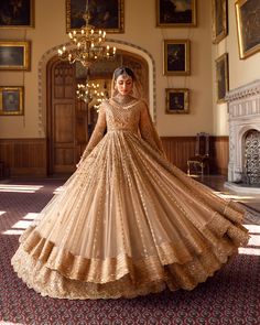 Gold Pakistani Bridal Dress, Pishwas Pakistani, Bridal Pishwas, Nikkah Brides, Pakistani Bridal Dresses Online, Faiza Saqlain, Pakistani Bridal Dress, Ethereal Aesthetic, Pakistani Wedding Dress