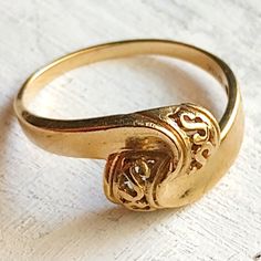 This Is A Beautiful Unique Design Vintage Solid 10 Karat Gold Ring. I Inherited This Ring From My Grandmother Who Has Had It Away In A Jewelry Box For A Minimum Of 40 Years. I Personally Never Saw Her Wear It And I Don't Know When She Originally Got It But I Inherited It Several Years Ago I Have Searched But Have Not Found The Same Ring Or Similar Online. Markings On The Ring Are 10k And Some Sort Of Symbol Or Letter Which I Believe Is The Maker's Mark, I Just Can't Make It Out The Ring Is A Siz Old Rings, My Grandmother, Maker's Mark, Design Vintage, Womens Jewelry Rings, Got It, 40 Years, Makers Mark, Gold Ring