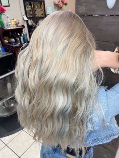 Blue Toned Blonde Hair, Blonde Streaks In Blonde Hair, Blonde And Pastel Blue Hair, Blonde Hair Light Blue Highlights, Platinum Blonde Hair With Blue Streaks, Blonde With Light Blue Highlights, Blonde Hair With Light Blue Highlights, Blonde Hair With Coloured Streaks