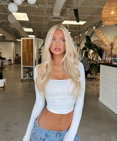 Blonde Hair Goals, Perfect Blonde Hair, Bright Blonde Hair, Summer Blonde Hair, Bleach Blonde Hair, Perfect Blonde, Creamy Blonde, Light Blonde Hair, Blonde Hair Inspiration