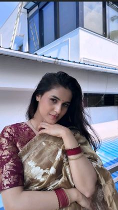 Vaishnavi Mahadik, Idf Women, Celebrity Casual Outfits, Indian Bride Outfits, Fancy Sarees Party Wear, Beautiful Dresses Short, Classy Photography, Bride Clothes, Bollywood Girls