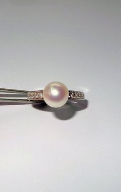 White Pearl Ring, Diamond Rings Engagement, Engagement Rings Diamond, Big Pearl, Rose Gold Wedding Bands