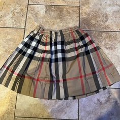 Brand New Burberry Skirt Size 6y Still In Perfect Condition Plaid Burberry, Burberry Skirt, Burberry Dress, Kids Bottoms, Kids' Dresses, Burberry, Casual Dresses, Plaid, Brand New