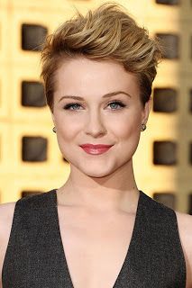 Women Short Haircuts 8 Pixie Cut Round Face, Celebrity Short Hair, Cimorelli, Short Hairdos, Round Face Haircuts, Very Short Hair, Heart Face Shape