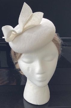 WHITE 100% Merino Wool Fascinator Hat white Bow hat pillbox | Etsy Large Drop Earrings, Pink Fascinator, Bridal Fascinator, Fascinator Hat, Pillbox Hat, Fascinator Hats, White Bow, Blue Bow, Color Swatch