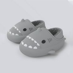 " This Winter, Snowmen Wear Shark Slippers! SHARKY'Z™️ Shark Slippers are the most adorable gift to bring warmth and joy to your little child during the Holiday season. These shark slippers are very soft and suitable for any daily activity. As a new upgrade feature, they are designed with stretchy pliable heel-strap to fit perfectly every child's foot shape or size and stay on their feet. But most importantly, they're so attractive that your child will never take them off! FLEXIBLE EVA SOLE Exce Playful Non-slip Closed Toe Slippers, Cute Winter Slippers With Soft Sole, Playful Winter Slip-on Slippers, Fun Non-slip Synthetic Slippers, Cartoon Style Non-slip Slippers With Round Toe, Cartoon Style Non-slip Round Toe Slippers, Non-slip Cartoon Slippers With Round Toe, Cute Non-slip Closed Toe Slippers, Playful Non-slip Slippers For Playtime