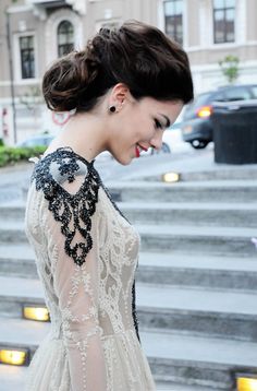 Floral Lace Dress, Gorgeous Gowns, Look Fashion, Pretty Dresses, Floral Lace, A Dress, Dress To Impress, Beautiful Dresses, Henna