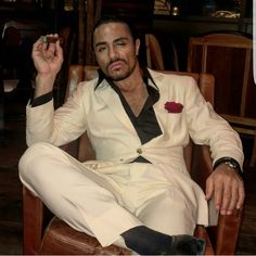 Hollywood Party Outfit, Italian Men Mafia, Mafia Costume, Dinner Outfit Men, Old Hollywood Party, Mafia Dress, Gangster Outfit, Salt Bae