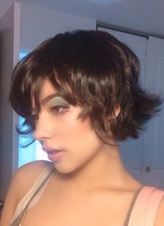 Short Bob Pixie, Women Short Bob, Bob Pixie, Wallpaper For Kids, Short Haircuts For Women, Pixie Hair, Hair Stylies