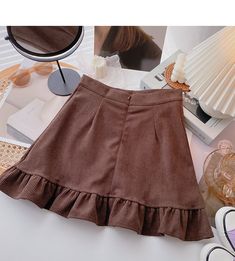 Style: commuting Size: S M L XL Color: coffee, white, black Ruffle Skirt, Boho Shorts, Korean Fashion, Womens Shorts, Black, Color