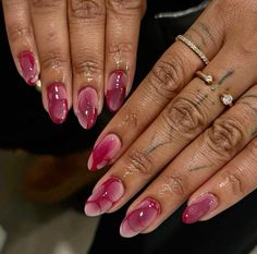 Pink Chrome Design Nails, Black And Pink Almond Nails, Almond Nails Aura, Almond Nails Designs Pink, Euphoria Nails, Natural Nail Designs, Formal Nails, Airbrush Nails, Casual Nails