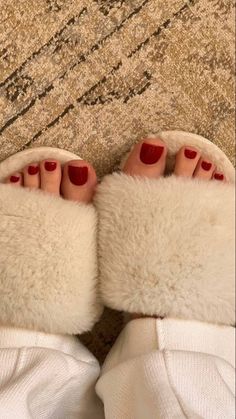 Pretty Toe Nails, Summer Toe Nails, Red Nail Polish, Red Nail, Bride Nails, Manicure Y Pedicure, Chic Nails, Wedding Nails, Feet Nails