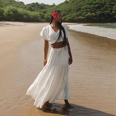 (1) - Hi! I’m a store stylist, I'm here to help if you want to get the perfect fit! 💙 White Maxi Skirt For Summer, Breezy Ruffled Maxi Skirt For Vacation, Breezy Tiered Maxi Skirt For Vacation, White Summer Maxi Skirt, White Flared Maxi Skirt For The Beach, White Flared Maxi Skirt For Beach, Cream Maxi Skirt For Spring Beach Days, Cream Maxi Skirt For Spring Beach Occasion, Cream Bohemian Skirt For Vacation