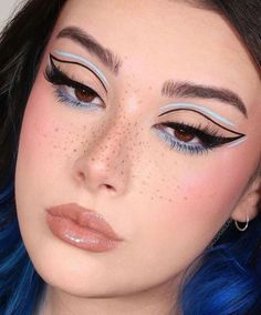 Make Eyeliner Looks Creative, Color Eyeliner, Bright Makeup, Makijaż Smokey Eye, Dope Makeup