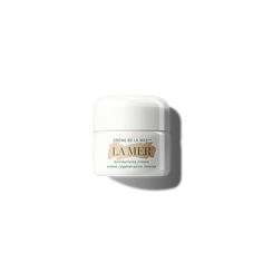 Ultra-rich cream ideal for drier skin | Crème de la Mer Moisturizer - 0.5 fl oz La Mer Moisturizing Cream, Dry Skin Makeup, Hydrating Face Cream, Healing Dry Skin, Moisturizing Face Cream, Cream For Dry Skin, Hydrating Moisturizer, Anti Aging Moisturizer, Moisturizer For Dry Skin