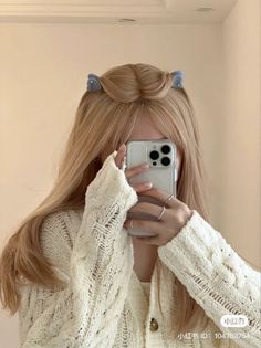 헬로키티 배경화면, Dip Dye Hair, Ancient Chinese Clothing, Asian Street Style, Everyday Hairstyles, Korean Hairstyle