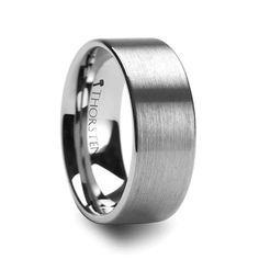 a wedding ring with the word hope engraved on it