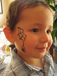 Kids Halloween Face, Spider Face Painting, Easy Halloween Face Painting, Web Face, Spider Face, Festival Face Paint