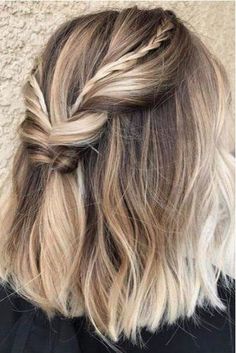 RX_1810_Fall Hairstyles from Pinterest_Braided Blunt Lob Bob Lung, Wedding Hair Half, Try On Hairstyles, Prom Hairstyles For Short Hair, Short Hairstyles For Thick Hair, Blonde Hair With Highlights, Curly Hair Inspiration, Wedding Hair Down