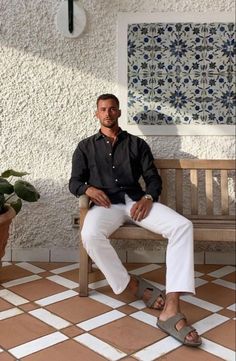 Men’s Summer Wedding Guest Looks, European Men Outfit, Mens Euro Summer Fashion, European Man Outfit, Men’s European Outfits, European Man Aesthetic, European Summer Men Outfit, European Mens Outfits, Summer Europe Outfits Men