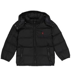 Keep your little one warm and stylish in this black puffer coat from Polo Ralph Lauren Kids. The hooded style has a water-repellent shell and is filled with down for optimum insulation..Lining: 100% polyester, fully lined.Care instructions: dry clean.Elasticated cuffs.Pockets: breast pocket, zipped pockets.Designer color name: Polo Black.Material: 100% polyester.Detachable hood.Made in Vietnam.Closure: zipped front.For size translation please check size chart.Elasticated hem.With lining.Mid-weig Polo Ralph Lauren Puffer Jacket, Ralph Lauren Coats, Ralph Lauren Puffer, Black Puffer Coat, Polo Ralph Lauren Kids, Down Puffer Coat, Fits Clothes, Ralph Lauren Kids, Stockholm Fashion