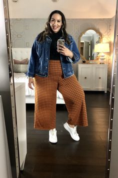 Thanksgiving Outfits Women 2022, Curve Outfits Plus Size, Thanksgiving Outfits Women, Mom Ootd, Mother Clothing, Thanksgiving Outfit Women, Jean Jacket Outfits