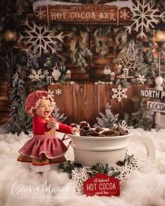 Hot Cocoa Christmas Photoshoot, Hot Cocoa Mini Session, Hot Chocolate Photoshoot, Christmas Photoshoot Ideas For Kids, Hot Cocoa Photoshoot, Nutcracker Pictures, Cup Photoshoot, Photoshoot Ideas For Kids, Chocolate Photoshoot