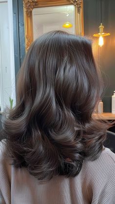 2024 Hair Color Trends | Inspiring Ideas for Brunettes - Summer Hair Ideas Sable Brown Hair Color, 4 Hair Color, Dark Hair Colors Brown, Rich Espresso Hair Color, Cool Dark Chocolate Brown Hair, Red On Dark Brown Hair, Dull Brown Hair, Dark Brown Hair Layers, Dyed Dark Brown Hair