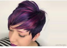 Short Hair Color Ideas Unique, Red Violet Hair Color, Red Violet Hair, Violet Hair Colors, Honey Hair Color, Medium Hair Color, Violet Hair, Hair Color Burgundy, Hair Color Crazy