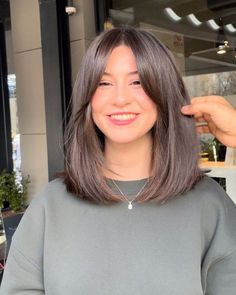 Mid Length Lob With Curtain Bangs, Long Curtain Bangs On Short Hair, Shoulder Skimming Hairstyles, Long Bob Hairstyles Curtain Bangs, Medium Long Bob With Bangs, Short Cut With Curtain Bangs, Long Bob Haircuts With Curtain Bangs, Long Bob On Round Face, Lob Curtain Bangs Layers