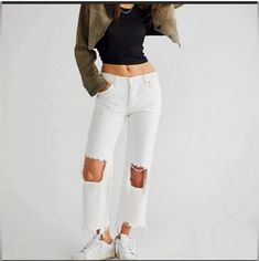 Nwt, Fp Maggie Mid-Rise Strsight Leg Jeans Raw Hem Factory Distressing Color: Optic White Waist: 17.5" Rise: 12" Inseam: 26" 2/18/23 Free People Flare Jeans, Mid Rise Straight Leg Jeans, Rose Jeans, Jeans Raw Hem, White Distressed Jeans, Cropped White Jeans, Cropped Pants Women, Free Jeans, Red Jeans