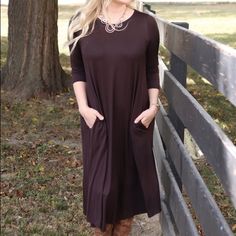 Figure Flattering Silhouette 3/4 Length Sleeve Chocolate Color Midi Dress Half Sleeve Dresses For Fall Day Out, Elegant Half Sleeve Maxi Dress For Fall, Casual Half Sleeve Maxi Dress For Fall, Elegant 3/4 Sleeve Maxi Dress For Fall, Fall Shift Maxi Dress, Casual 3/4 Length Fall Dresses, Casual 3/4 Length Dresses For Fall, Fall Dresses With 3/4 Sleeves, Chic 3/4 Sleeve Midi Dress For Fall