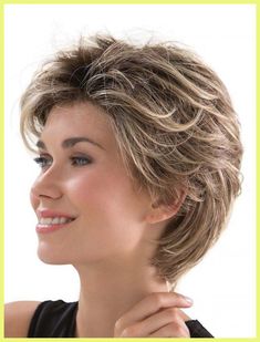 Short Shag Hairstyles, Hairstyles For Women Over 50, Pixie Hair, Short Layered Haircuts, Raquel Welch, Penteado Cabelo Curto, Short Hairstyle, Haircuts For Fine Hair, Ladies Short