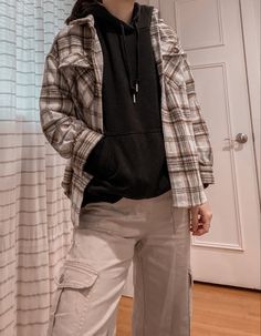 Tan And Black Flannel Outfit, Cargo And Flannel Outfit, Cargo Pants Flannel Outfit, Sweatshirt With Flannel Over, Cargo Pants With Hoodie, Sweatshirt And Cargo Pants Outfit, Flanel Outfit Aesthetic Man, Flannel And Cargo Pants, Shirt And Cargo Pants Outfit