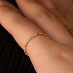 Guitar string stacking ring with silver drops on model close-up Guitar String Jewelry, Eco Luxury, Heart Strings, Understated Luxury, Gold Jewelry Necklace, Back Jewelry, Argentium Silver, Size 10 Rings, Acoustic Guitar