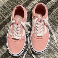 Pink Old School Little Kids Vans, Size 13. In Great Condition, Like Brand New. Vans Lace-up Sneakers For School, Vans Lace-up Skate Shoes For School, School Canvas Shoes Lace-up, Cute Vans Sneakers For School, Vans Canvas Shoes With Round Toe, Cute Vans Sneakers For Spring, Spring Vans Sneakers, Cute Pink Vans Sneakers, Vans Pink